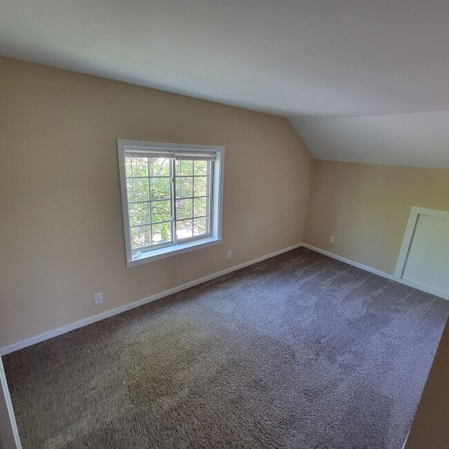 Building Photo - 4/2 Bungalow in Algood City Limits