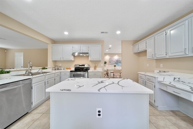 Building Photo - 1230 Birchstone Dr