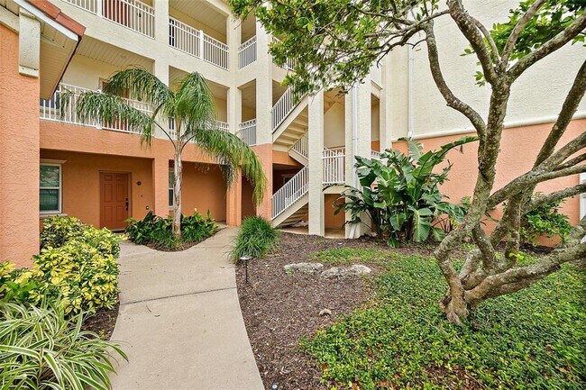 Building Photo - 300 Marina Bay Dr