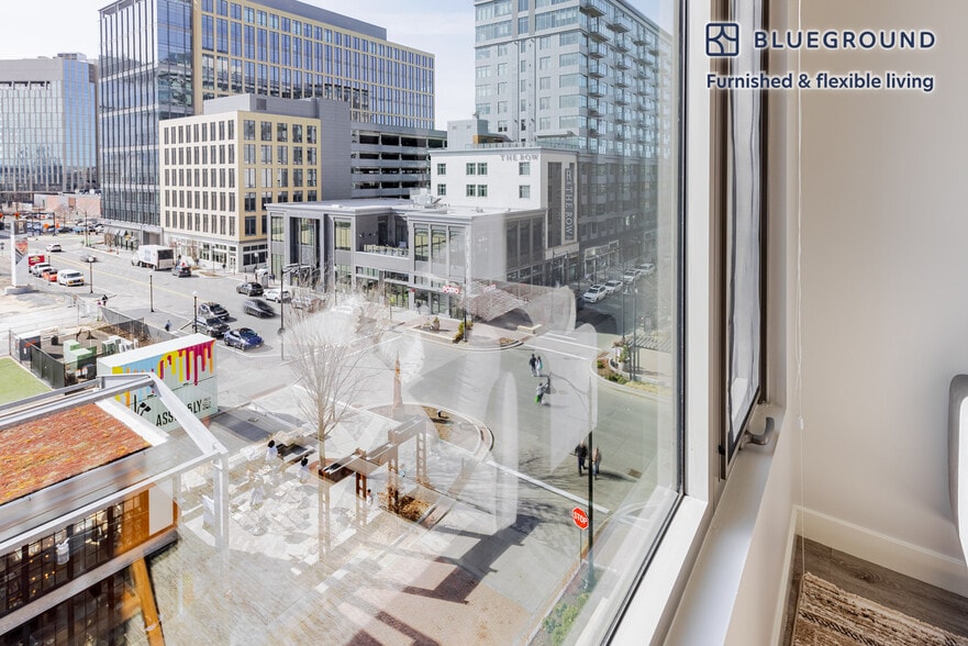 Building Photo - 485 Foley St
