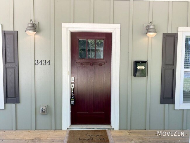 Building Photo - 3434 Craig Ave