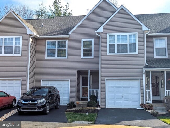 Building Photo - 54 Piccadilly Cir