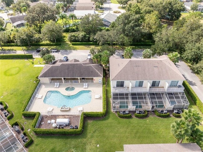 Building Photo - 1615 Retreat Cir