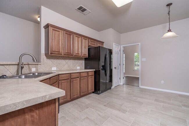 Building Photo - 806 Bedford Ct