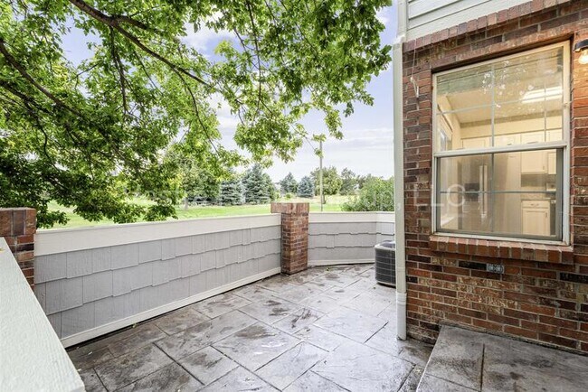 Building Photo - 9585 Deerhorn Court #34