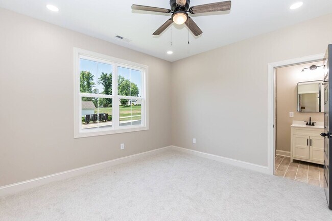 Building Photo - Comfort and Space with Easy Access to the ...