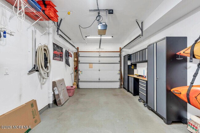 Building Photo - 55 Sunset Ave
