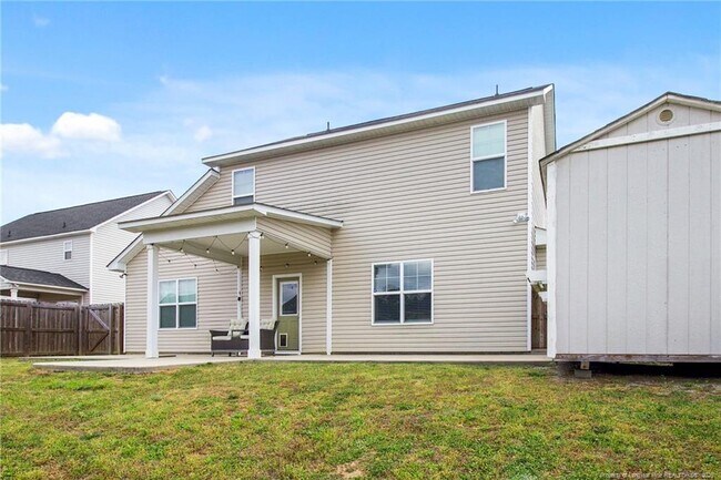 Building Photo - 516 Loom Dr