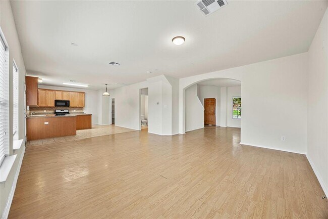 Building Photo - 2101 Rachel Ln