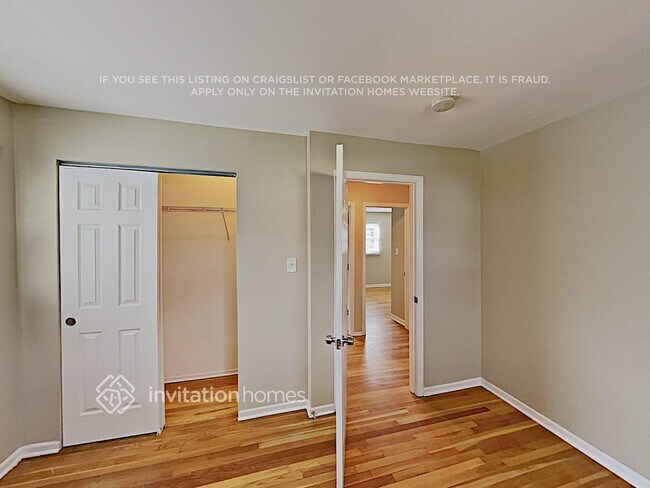 Building Photo - 15447 David Ln