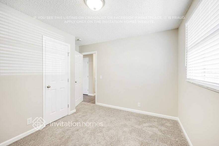 Building Photo - 4936 Shihmen Dr
