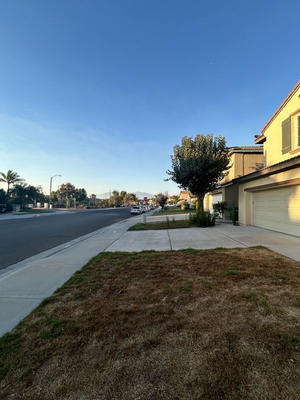 Building Photo - 7572 Corona Valley Ave