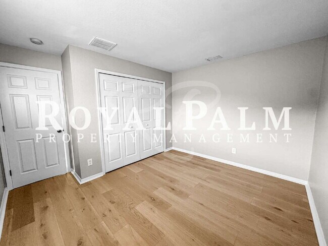 Building Photo - 326 SW 29th St