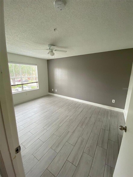 Building Photo - 2206 Antigua Pl