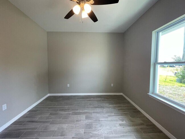 Building Photo - 407 Bedlington Ct