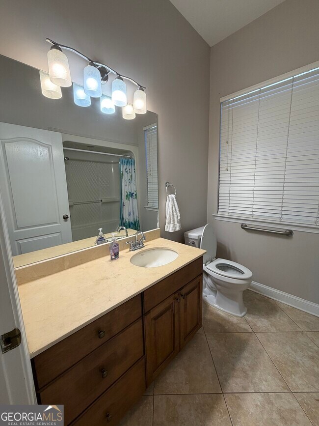 Building Photo - 108 Heron's Nest Cir