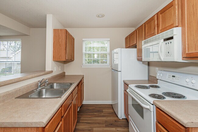 Building Photo - 307 Burnside Dr