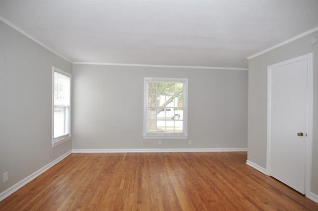 Building Photo - 2724 Wayside Ave