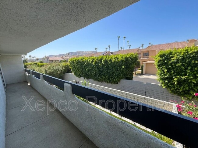 Building Photo - 1950 S Palm Canyon Dr
