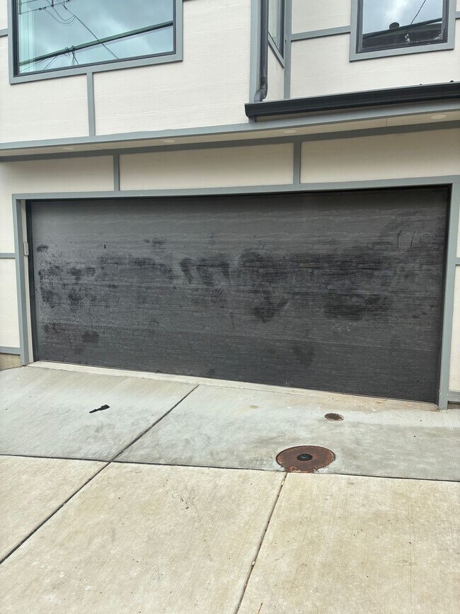 Building Photo - Extravagant New Construction in Polish Hill – A Must-See Luxury Rental!