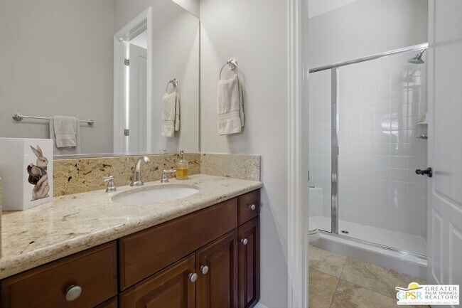 Building Photo - 104 Azzuro Dr