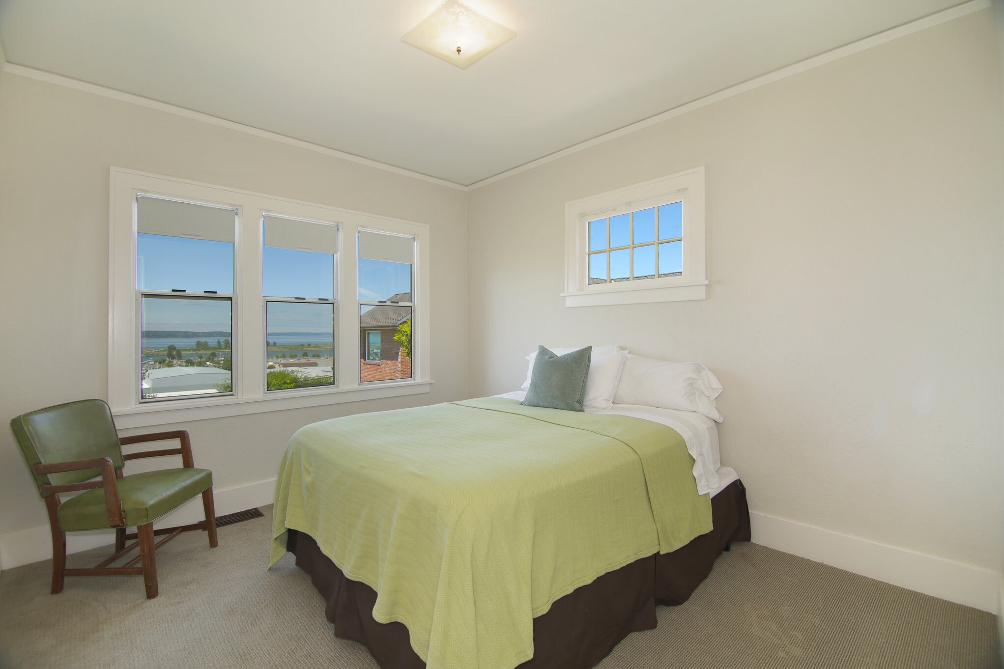 Building Photo - 1112 Grand Ave