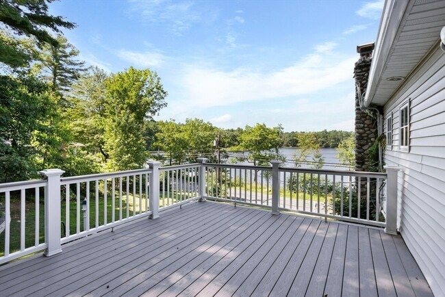 Building Photo - 35 Keyes Rd