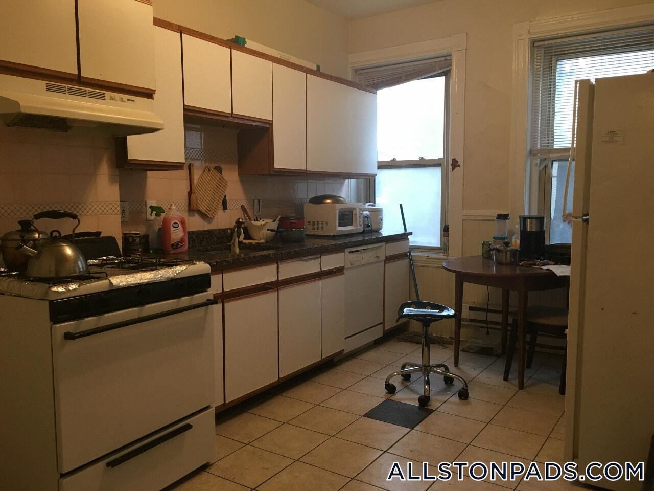 Building Photo - 67 Harvard Ave