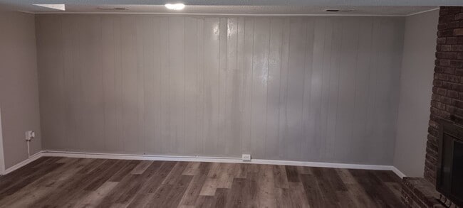 Building Photo - Coming Soon! Newly Renovated Home in Kansa...