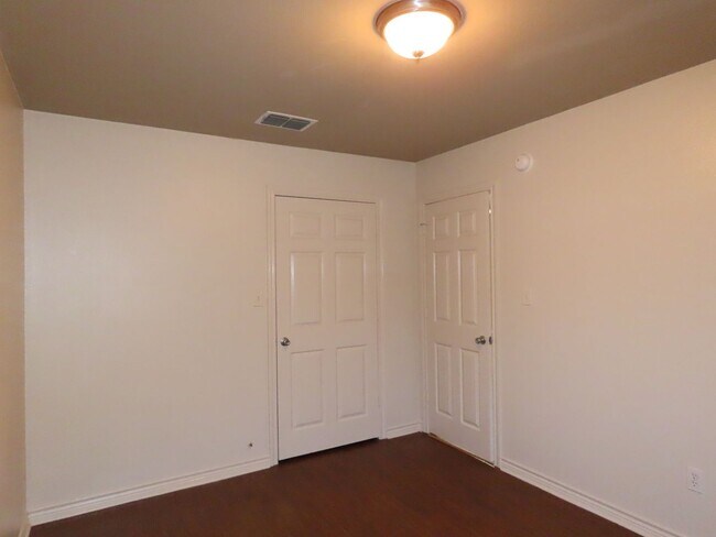 Building Photo - 15494 FM 849