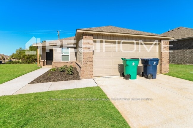 Building Photo - 9441 SW 37th St