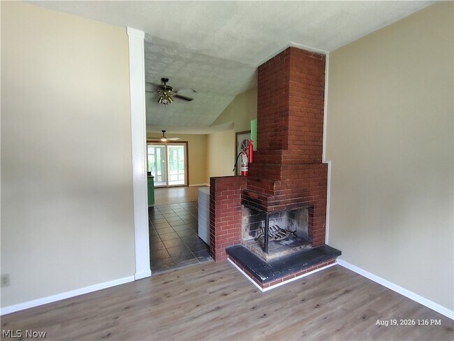 Building Photo - 2822 Red Gate Ln