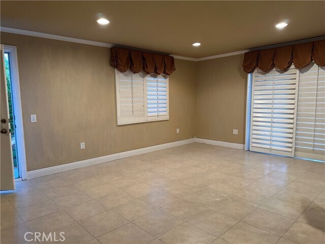 Building Photo - 24237 Seagreen Dr