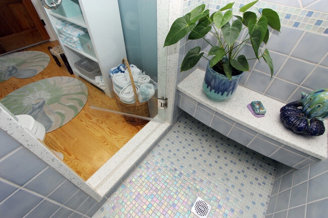 Building Photo - 351 Barlows Landing Rd