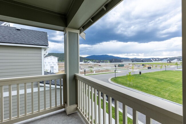 Building Photo - Modern Home for rent in Liberty Lake