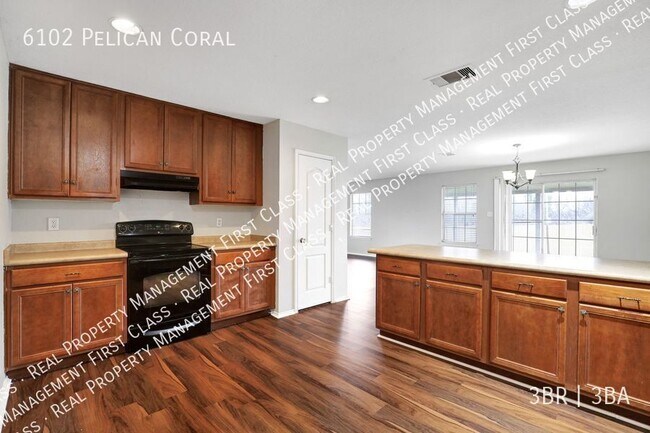 Building Photo - 6102 Pelican Coral