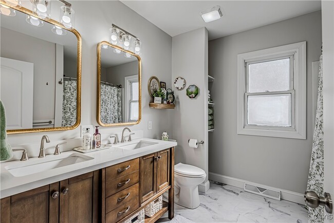 Building Photo - 58 Ballantyne Brae