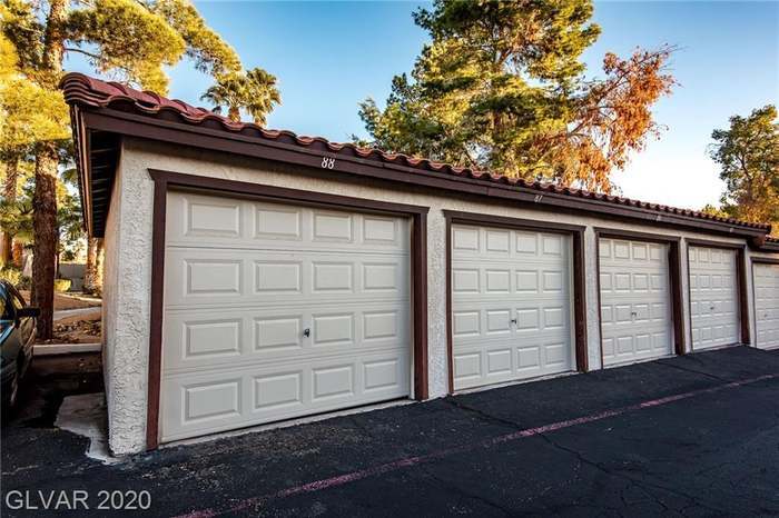 Building Photo - 3771 Desert Marina Dr
