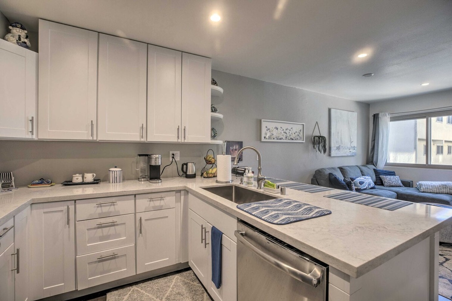 Building Photo - 2628 Worden St