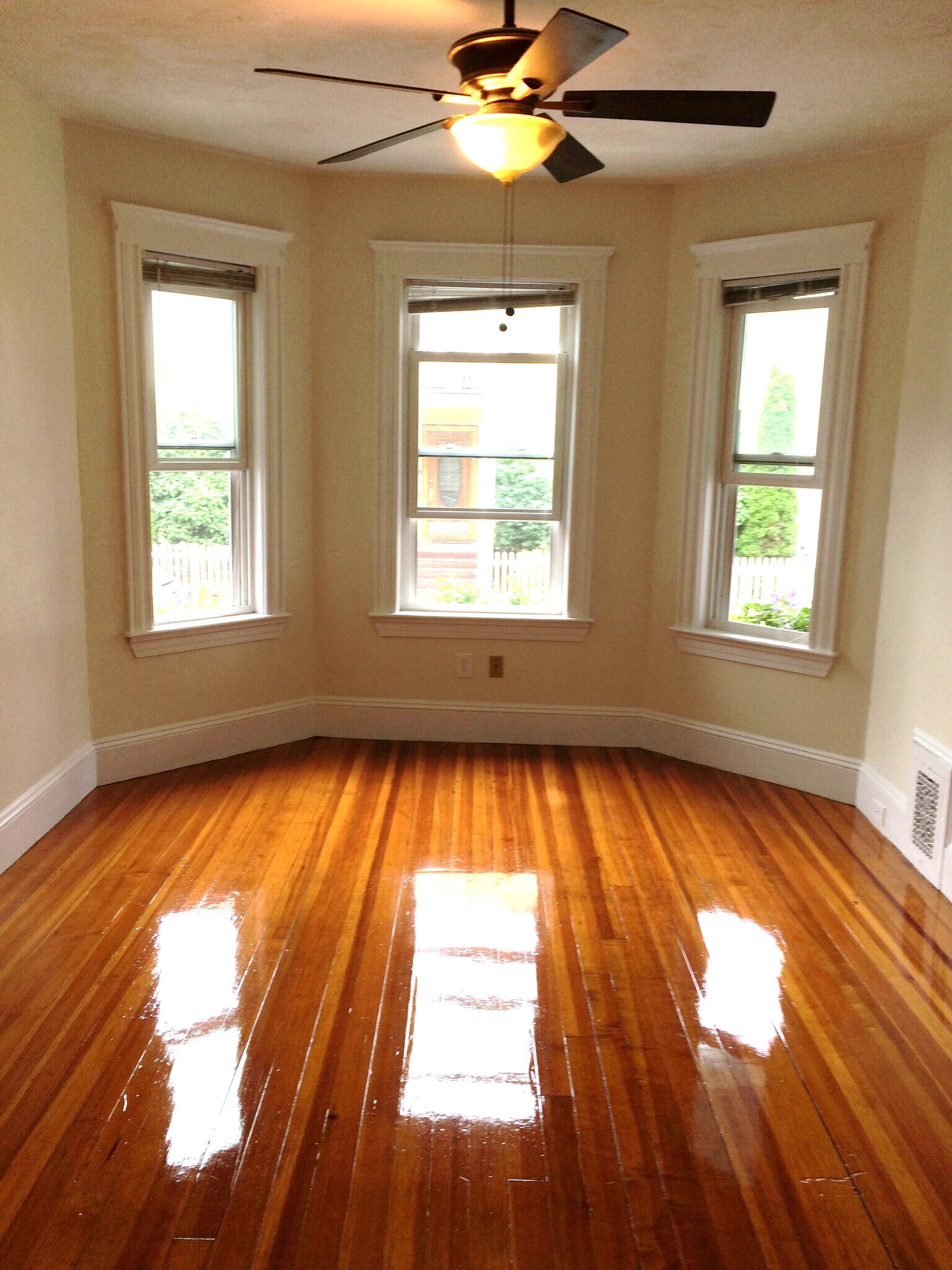 Living room - 38 Saint Margaret St