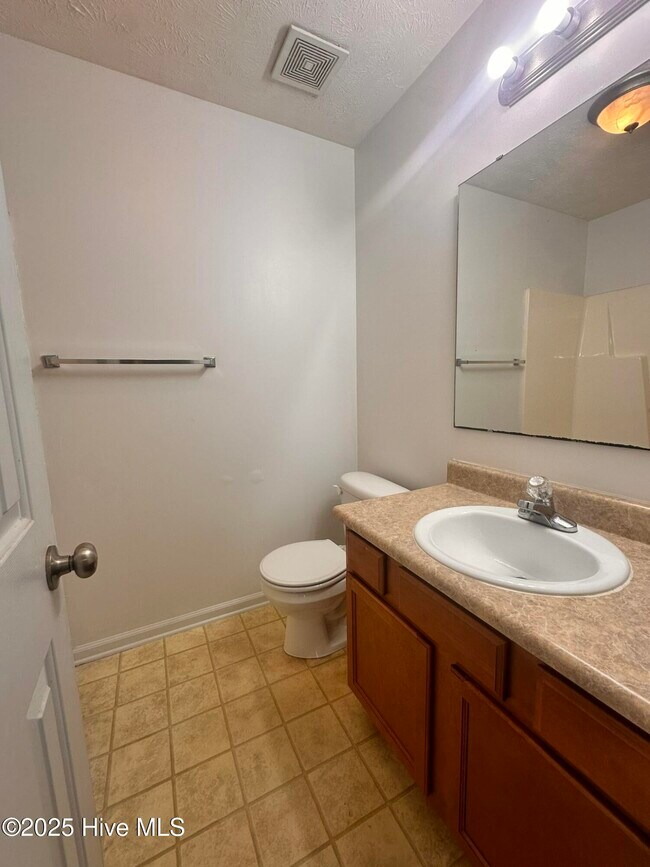 Building Photo - 2241 Stornoway Ct
