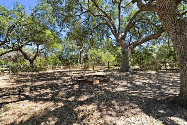 Building Photo - 485 Canna Lily Cir