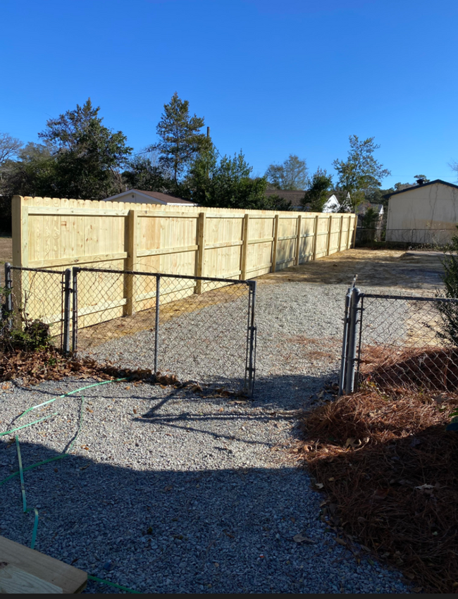 Building Photo - MYRTLE GROVE ROAD - Private Boat Ramp in n...