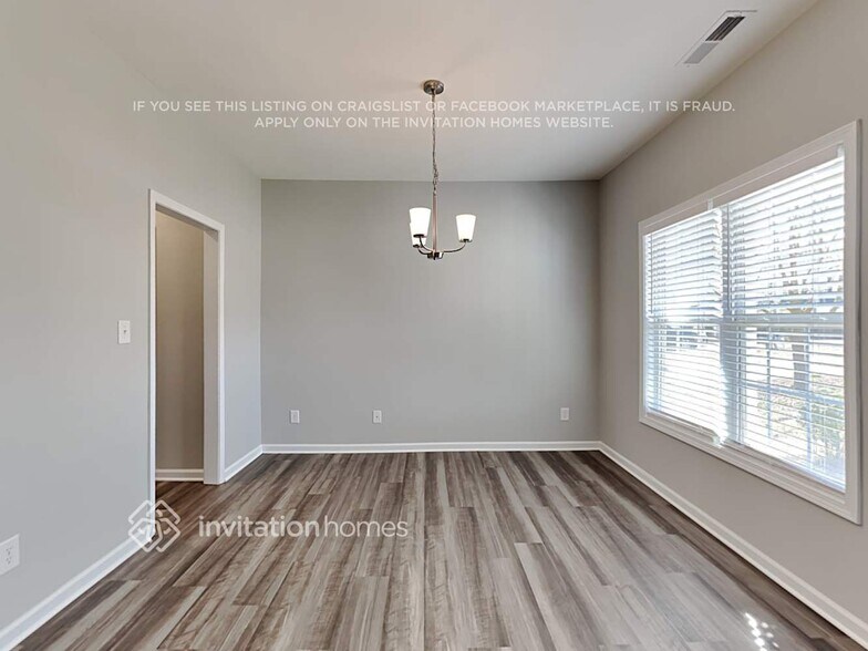 Building Photo - 302 Star Ruby Dr