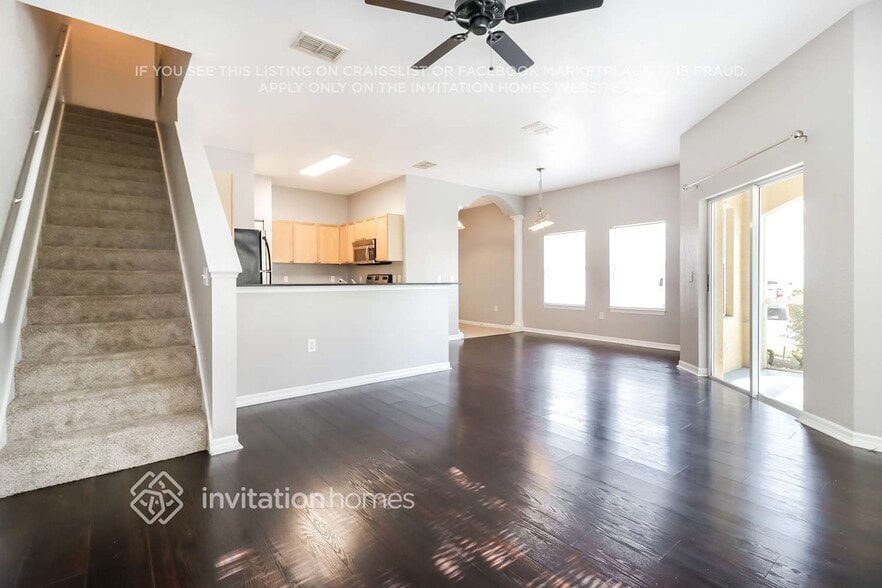Building Photo - 18002 Majestic Kings Pl