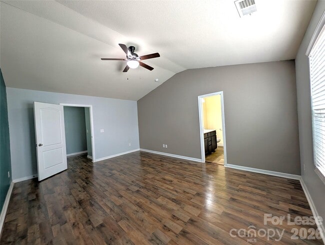 Building Photo - 9223 Avery Meadows Dr