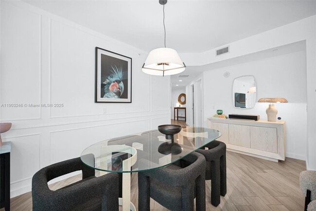 Building Photo - 1100 S Miami Ave