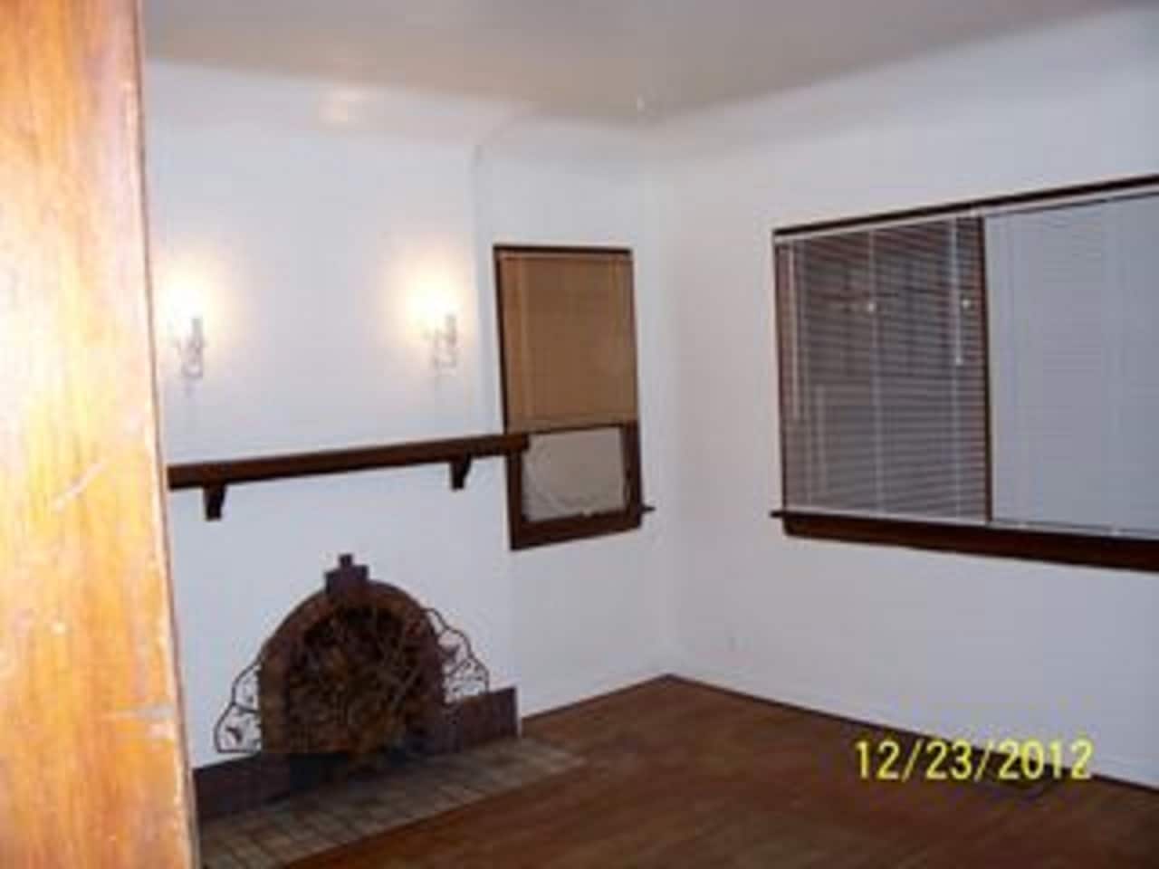 Building Photo - 1110 S 900 E