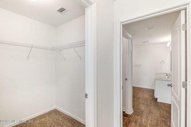 Building Photo - 47 Tordera Ln