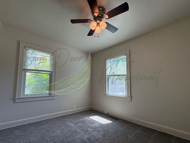 Building Photo - BEAUTIFUL HOME IN INDEPENDENCE!!